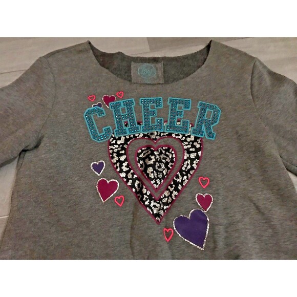 SO Girl's Ladies Gray Long Sleeve Crop Sweater Cheer Top Size 12 1/2 - Picture 2 of 8
